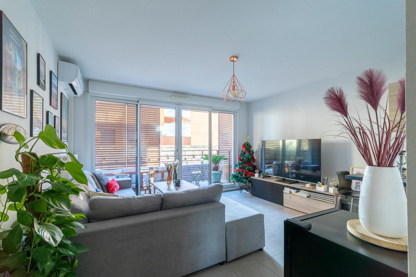 Appartement Charmant Au Porte De Montpellier Сен-Жан-де-Веда Экстерьер фото